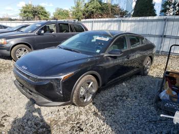  Salvage Kia K4 Lx