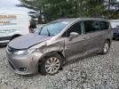 Chrysler Pacifica Touring L Image 1