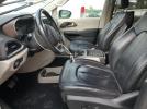 Chrysler Pacifica Touring L Image 11