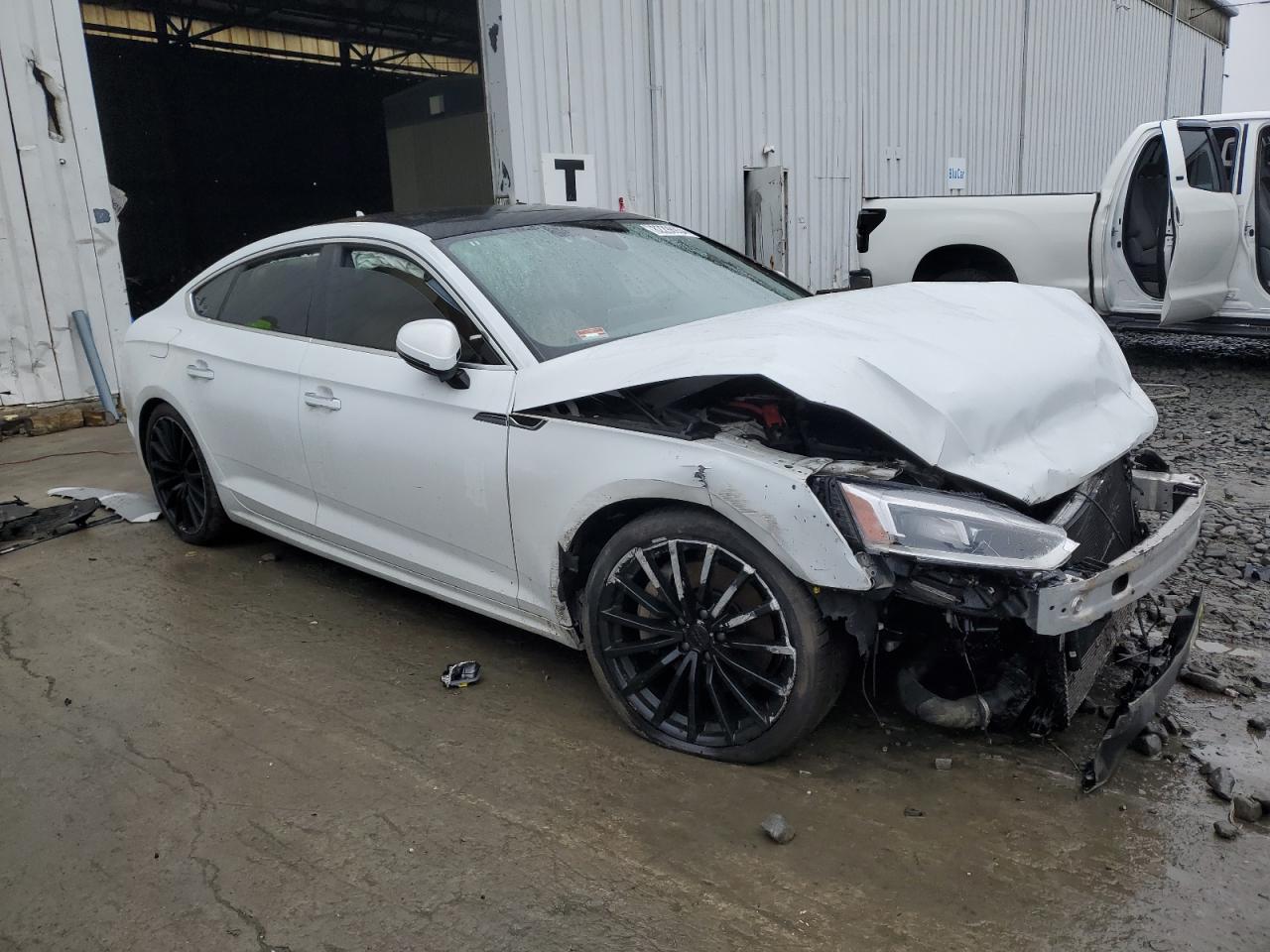 Audi A5 Prestige Image 13