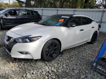  Salvage Nissan Maxima
