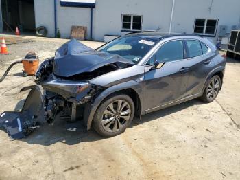  Salvage Lexus Ux