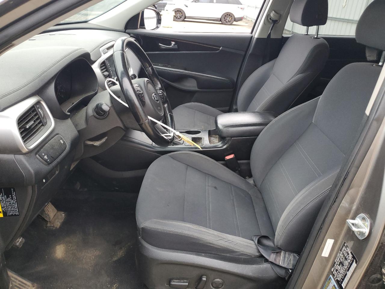 Kia Sorento Lx Image 6