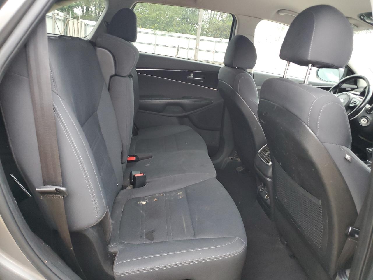 Kia Sorento Lx Image 12