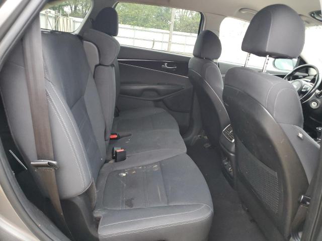 Kia Sorento Lx Image 12