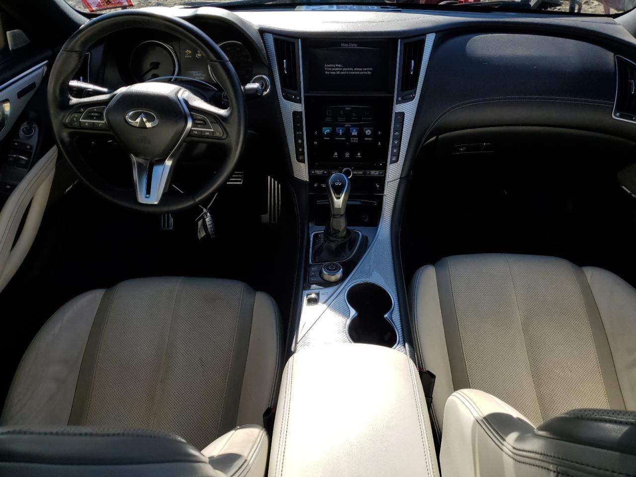 INFINITI Q60 Red Sport 400 Image 6