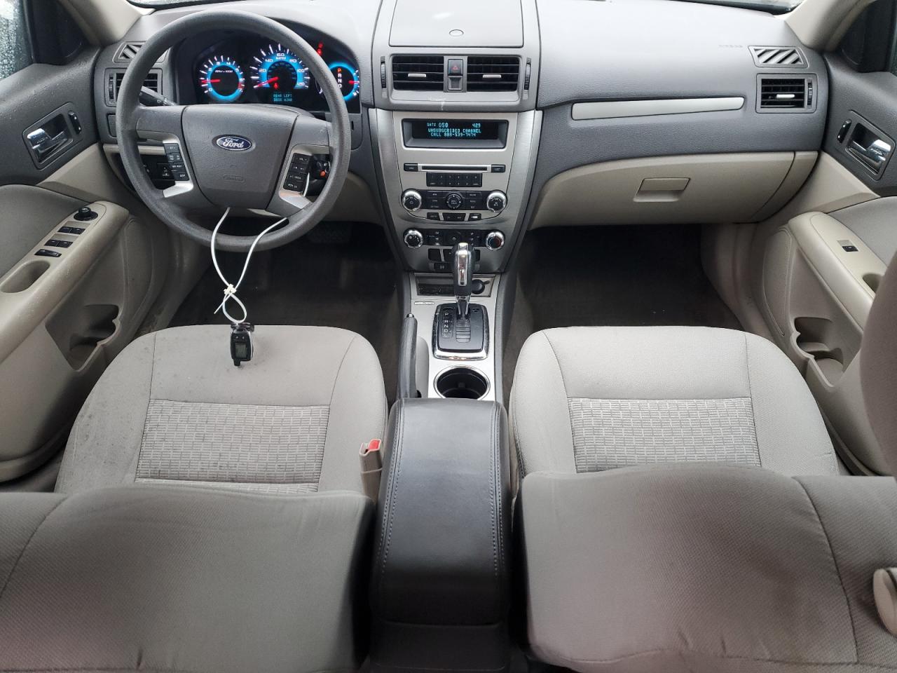 Ford Fusion Se Image 7