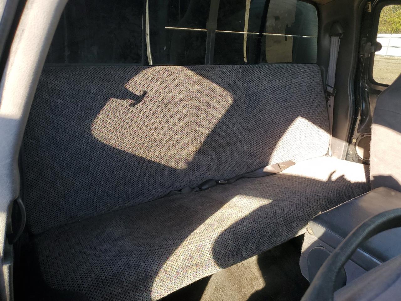 Dodge Ram 2500 Image 12