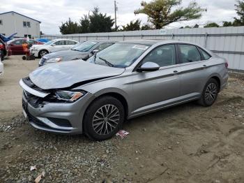  Salvage Volkswagen Jetta