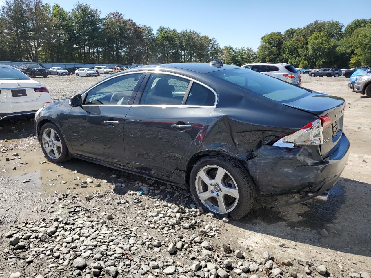 Volvo S60 T5 Image 4