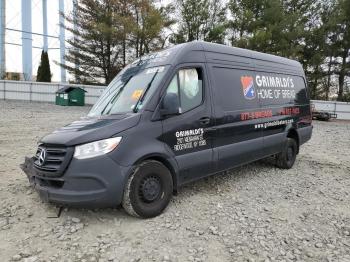  Salvage Mercedes-Benz Sprinter