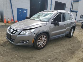  Salvage Volkswagen Tiguan