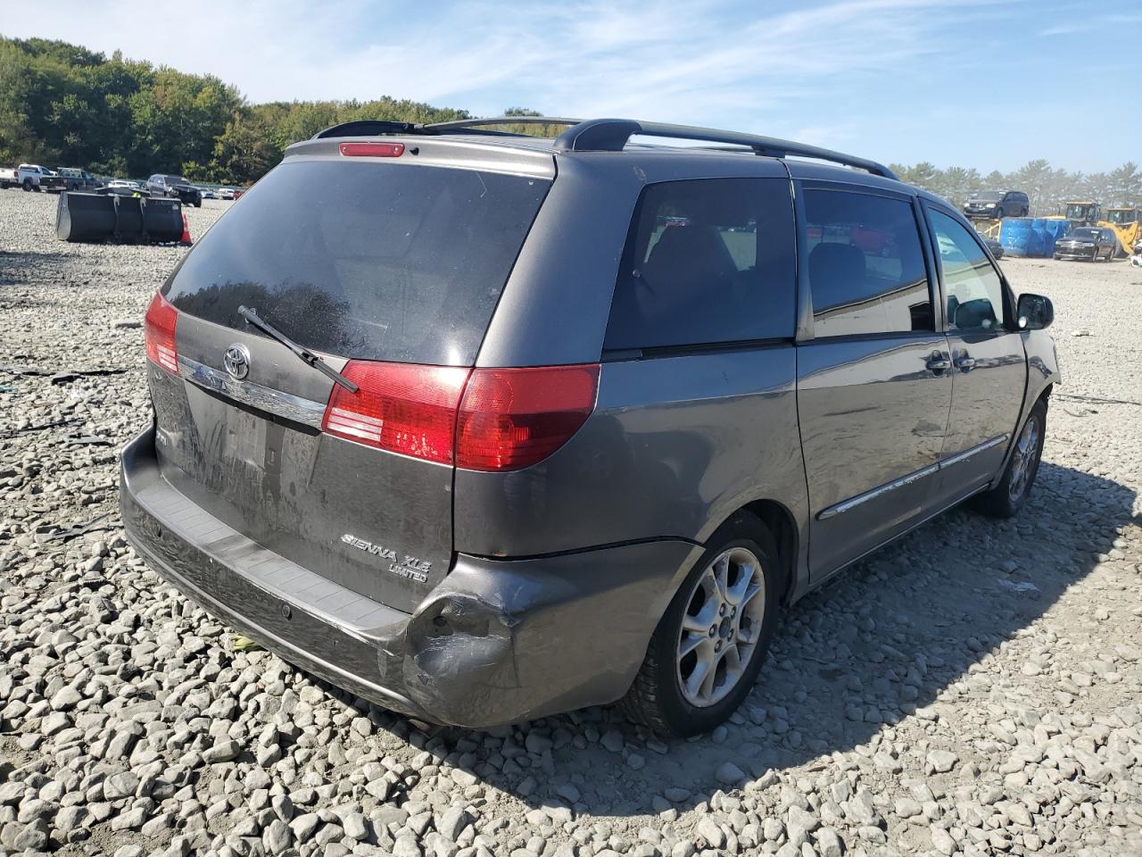 Toyota Sienna Xle Image 6