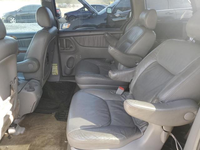 Toyota Sienna Xle Image 9