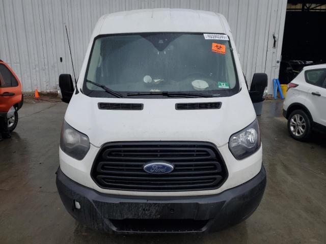 Ford Transit T-250 Image 13