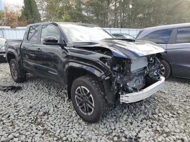 Toyota Tacoma Double Cab Image 3