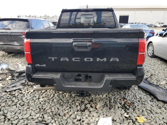 Toyota Tacoma Double Cab Image 5