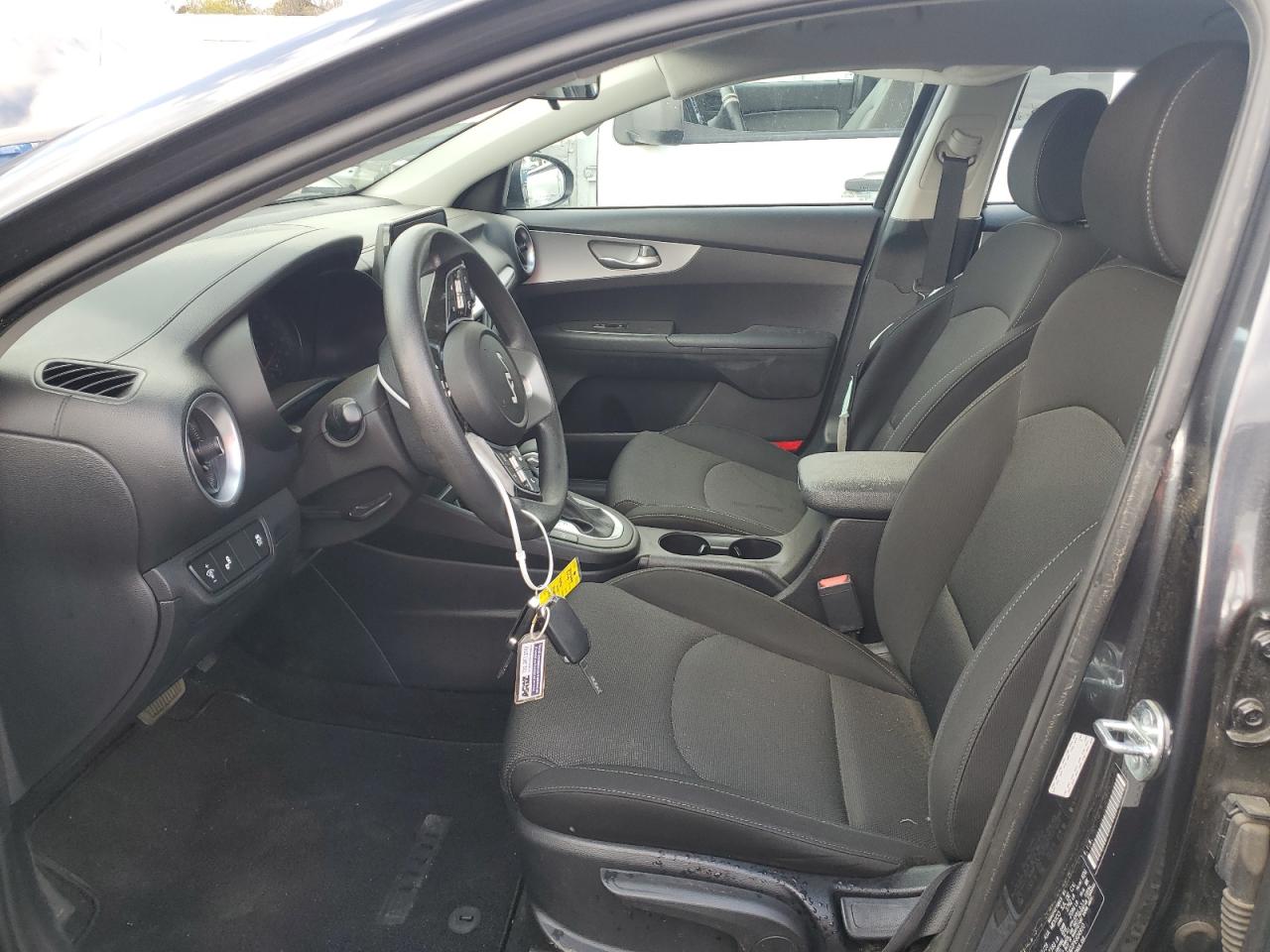 Kia Forte Lx Image 4