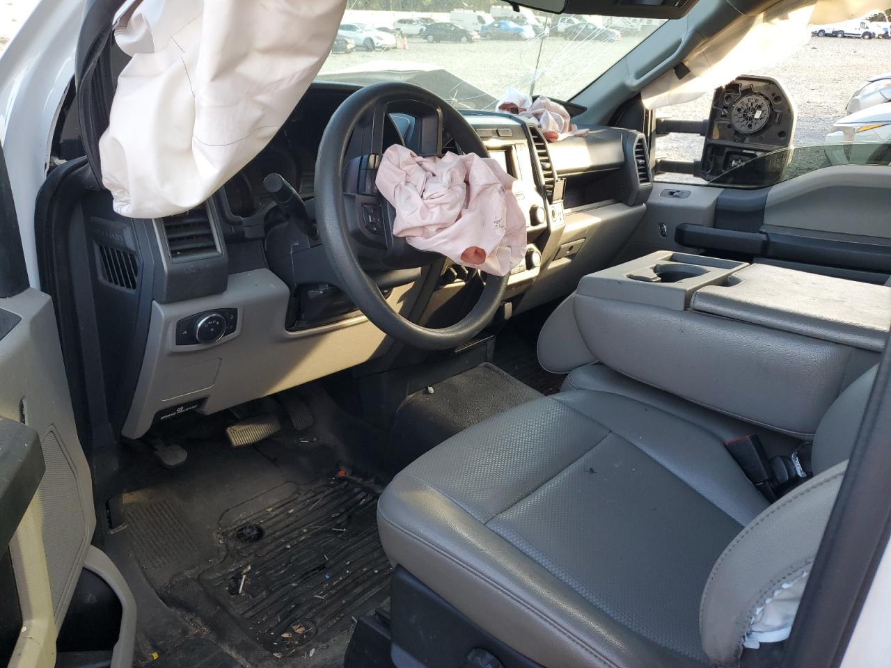 Ford F-250 Super Duty Image 10