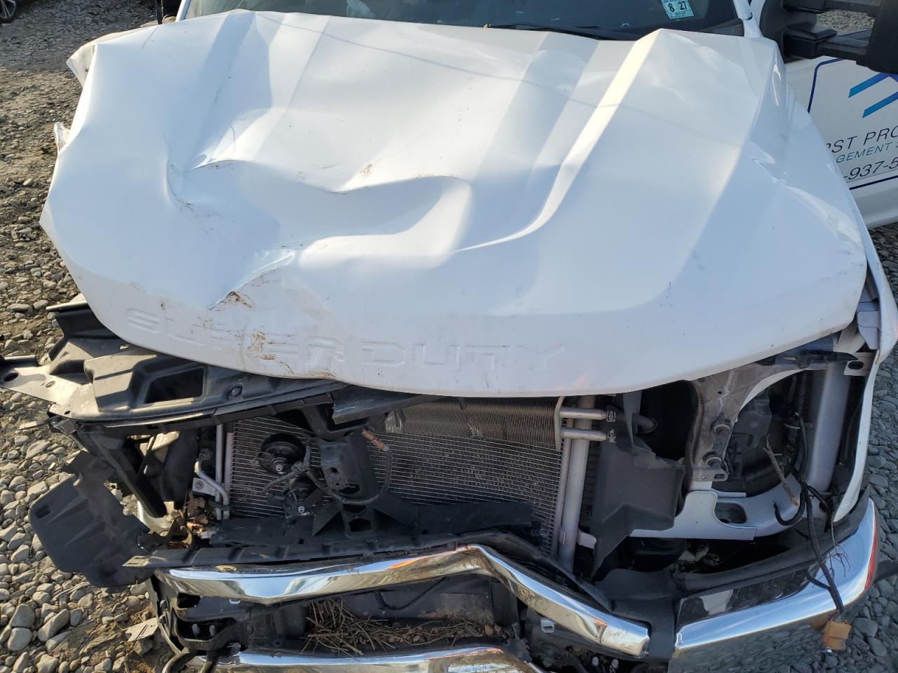 Ford F-250 Super Duty Image 4