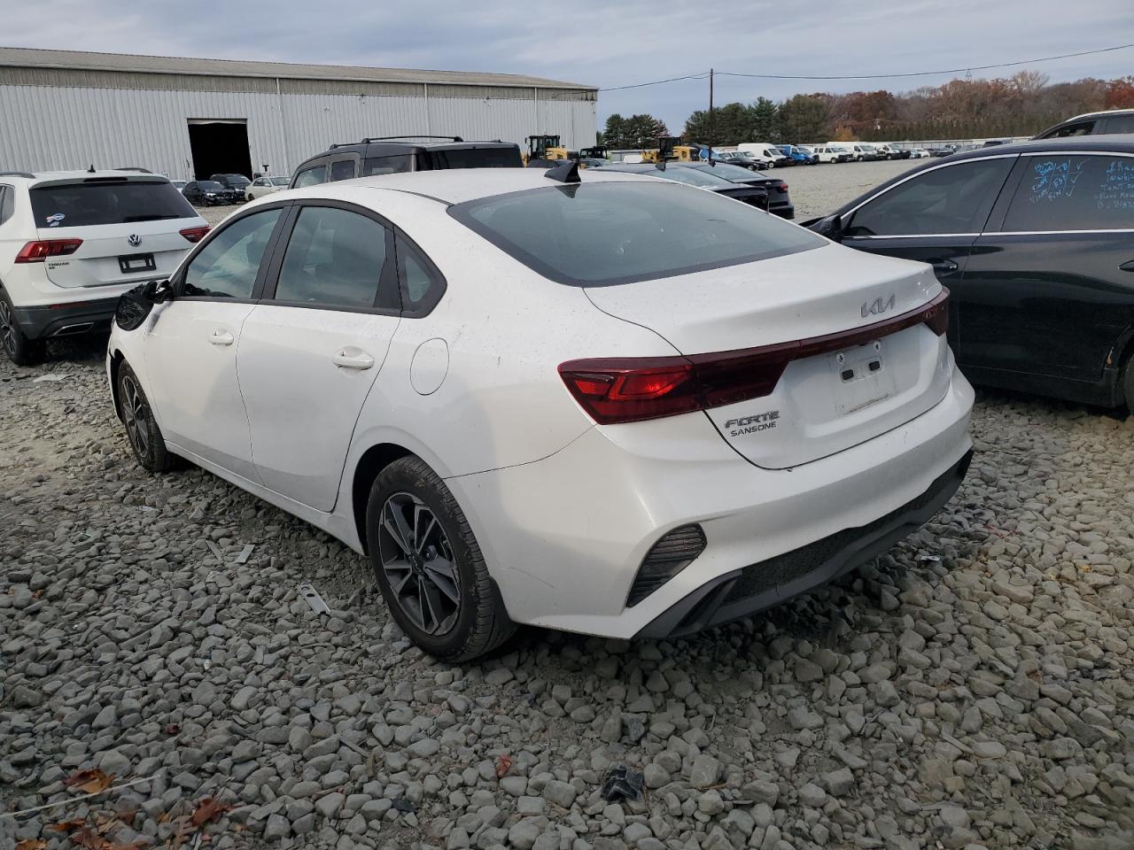 Kia Forte Lx Image 2