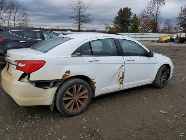 Chrysler 200 S Image 9