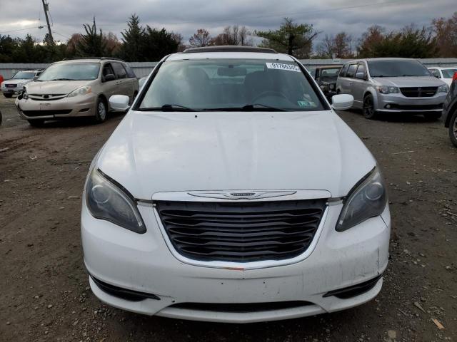 Chrysler 200 S Image 2