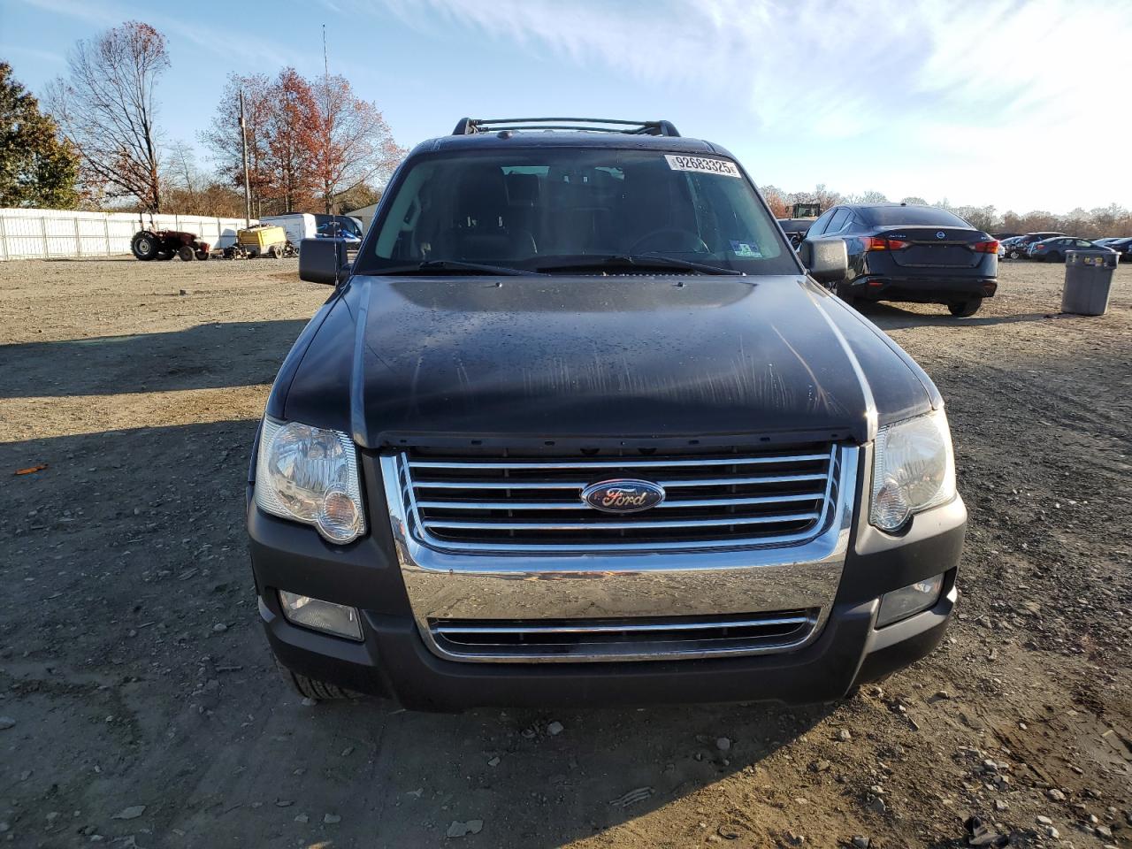 Ford Explorer Xlt Image 3