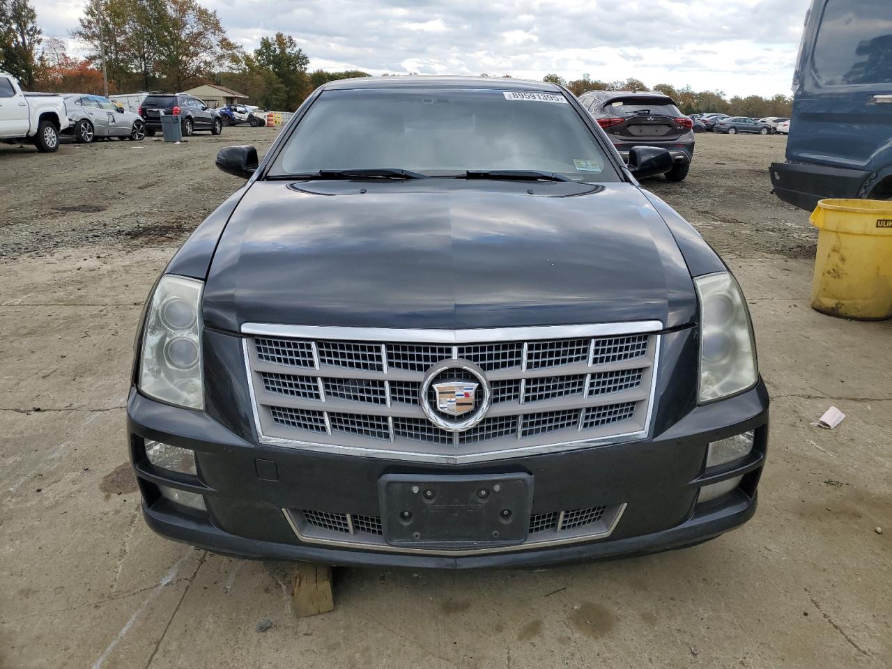 Cadillac STS Image 5