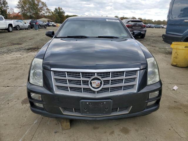 Cadillac STS Image 5