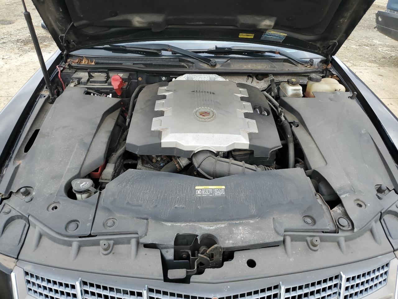 Cadillac STS Image 11