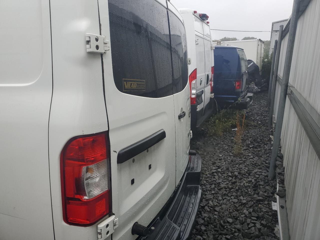 Nissan Nv 1500 S Image 11