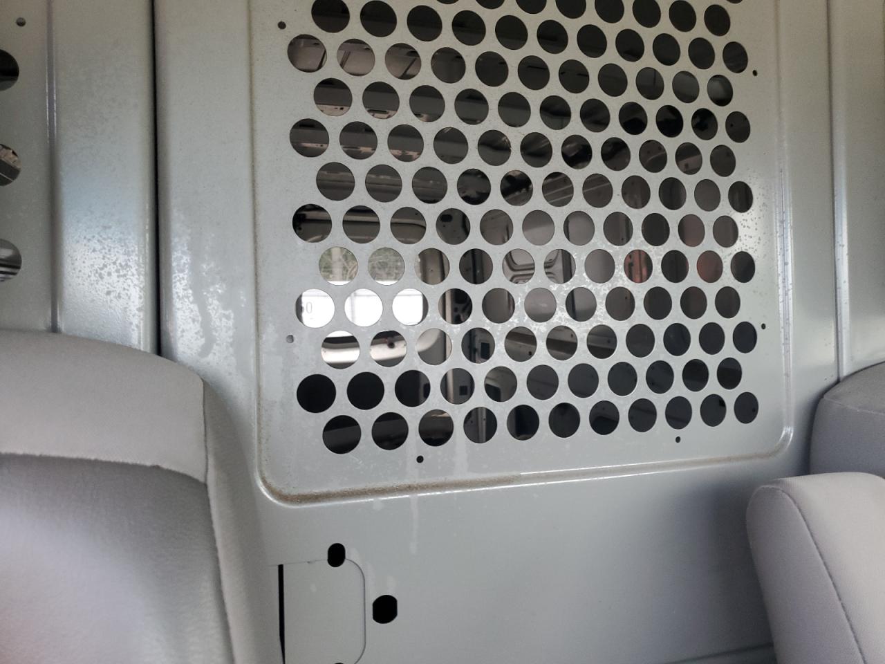 Nissan Nv 1500 S Image 4