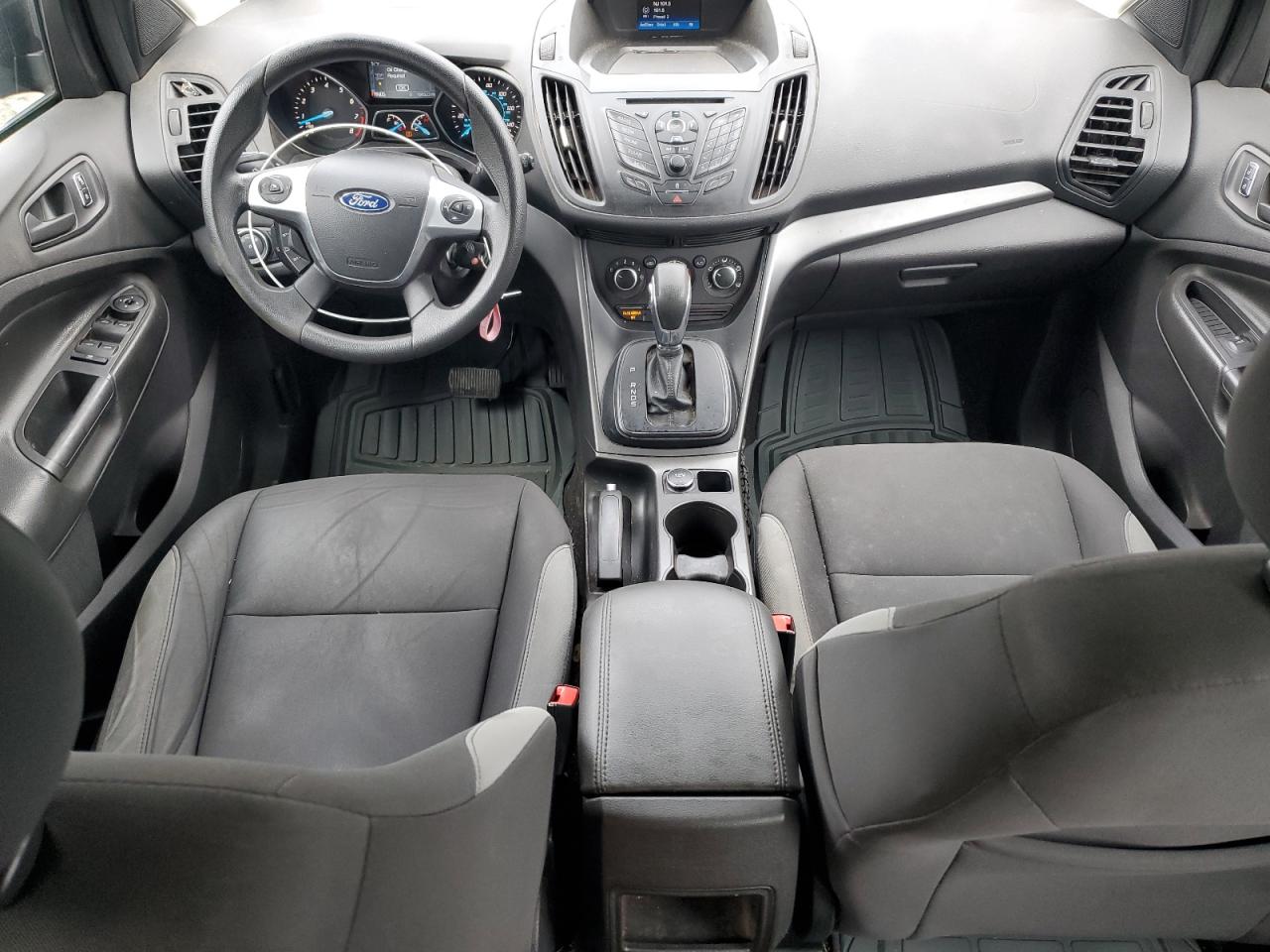 Ford Escape S Image 10