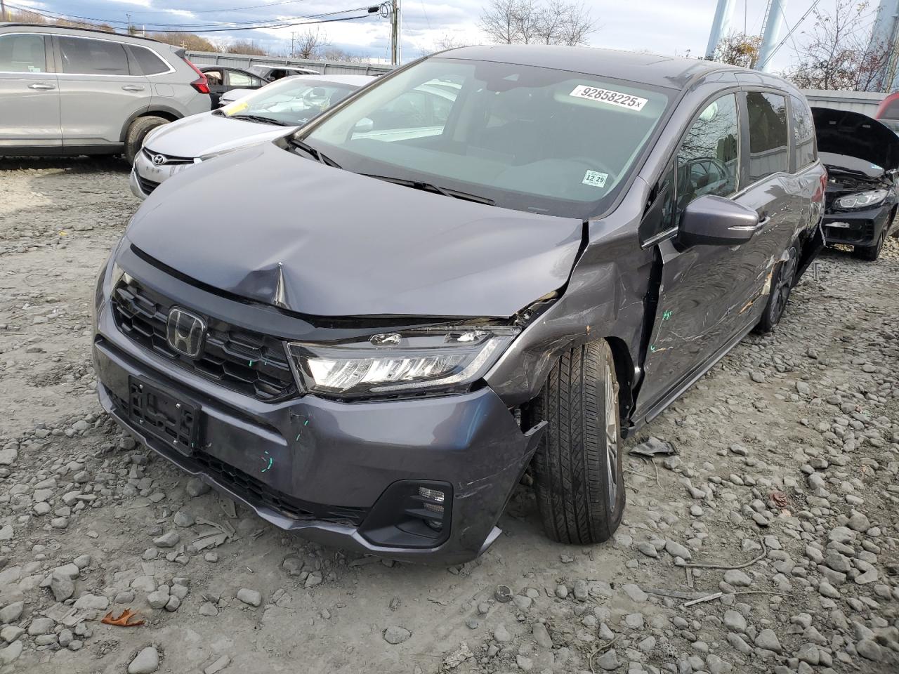 Honda Odyssey Touring Image 1