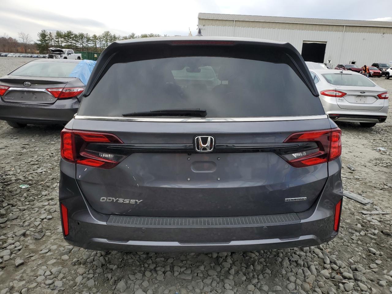 Honda Odyssey Touring Image 9