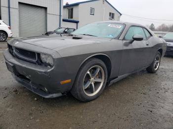  Salvage Dodge Challenger