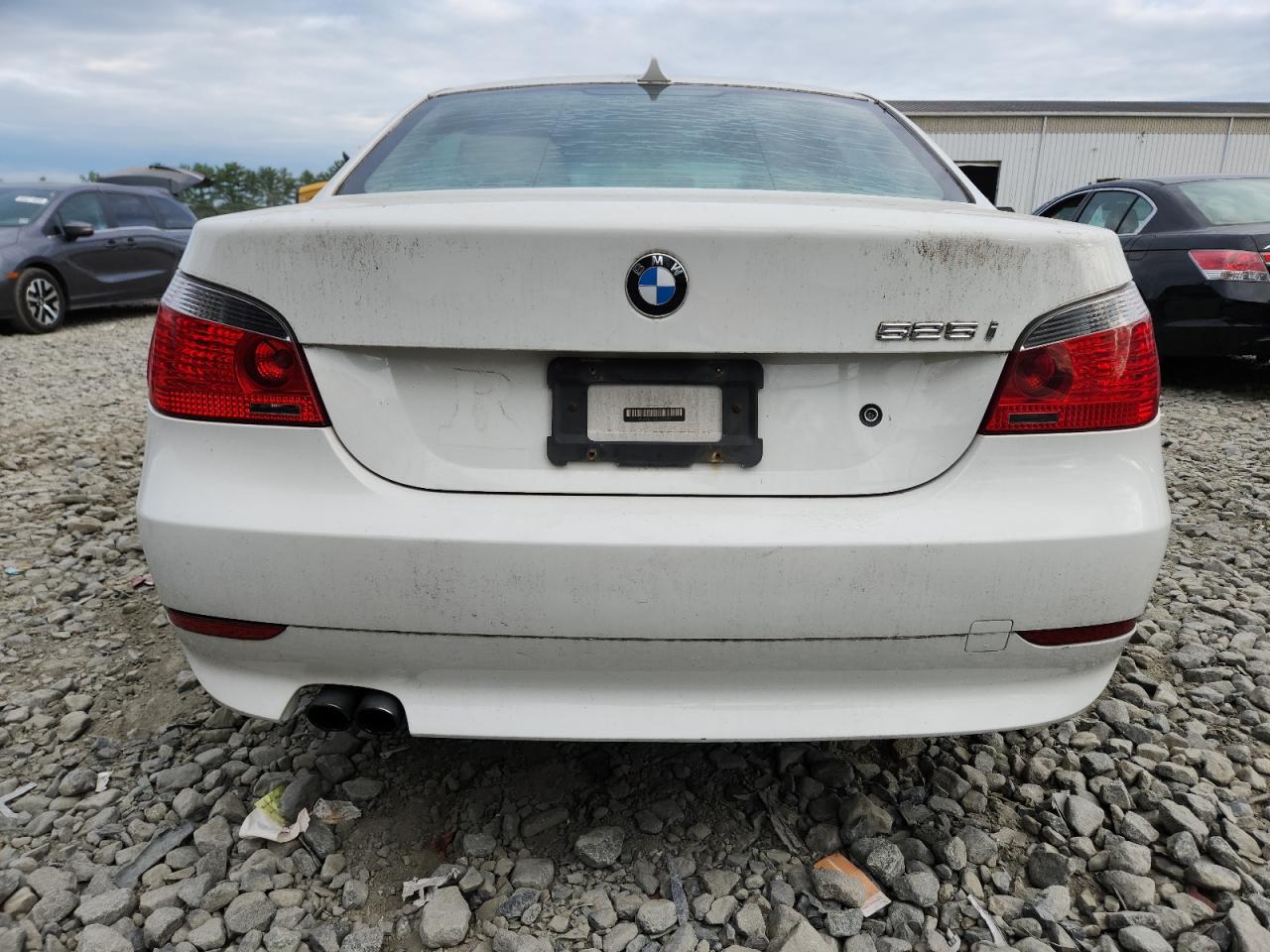 BMW 5 Series I Image 3