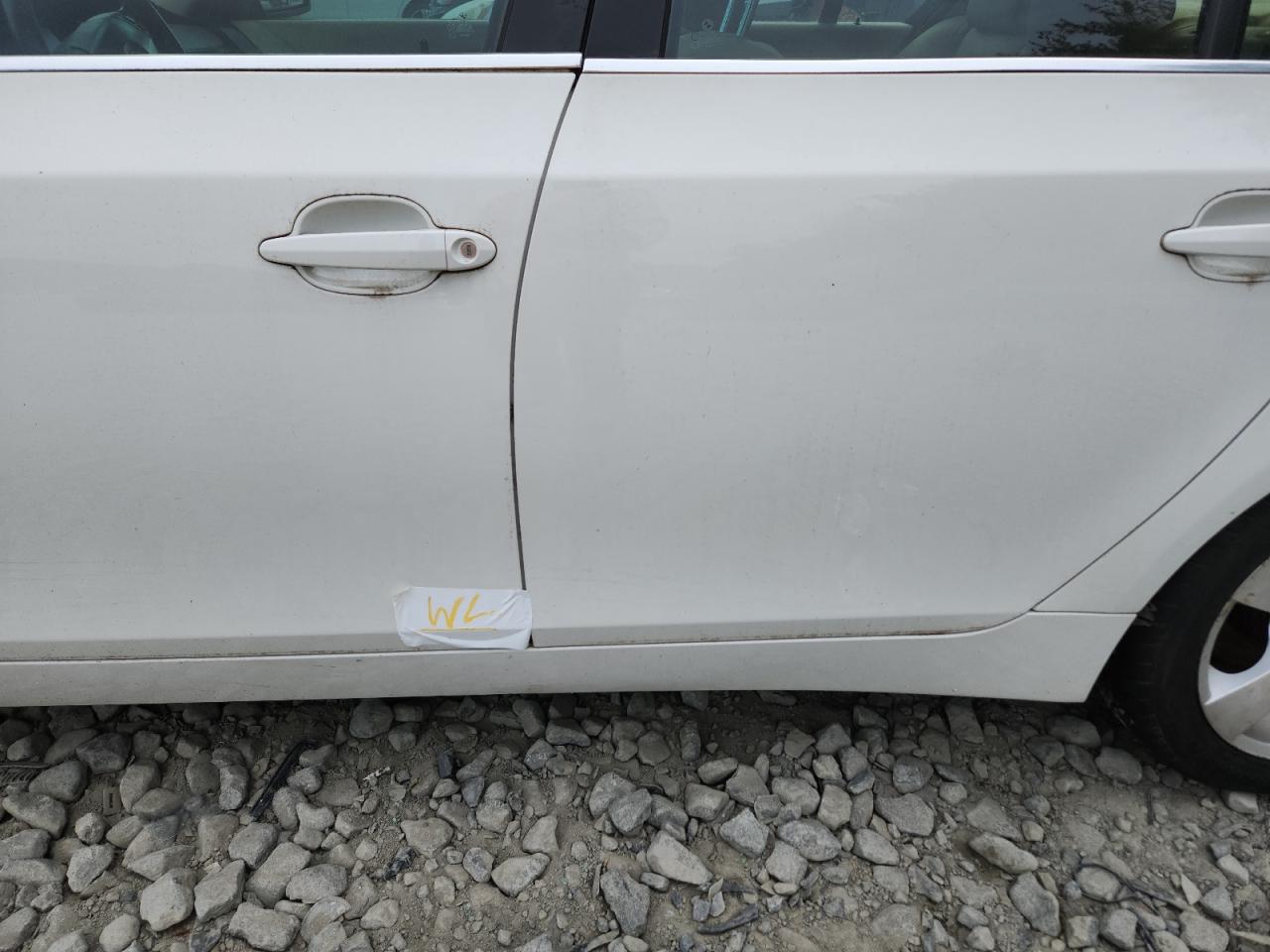 BMW 5 Series I Image 11