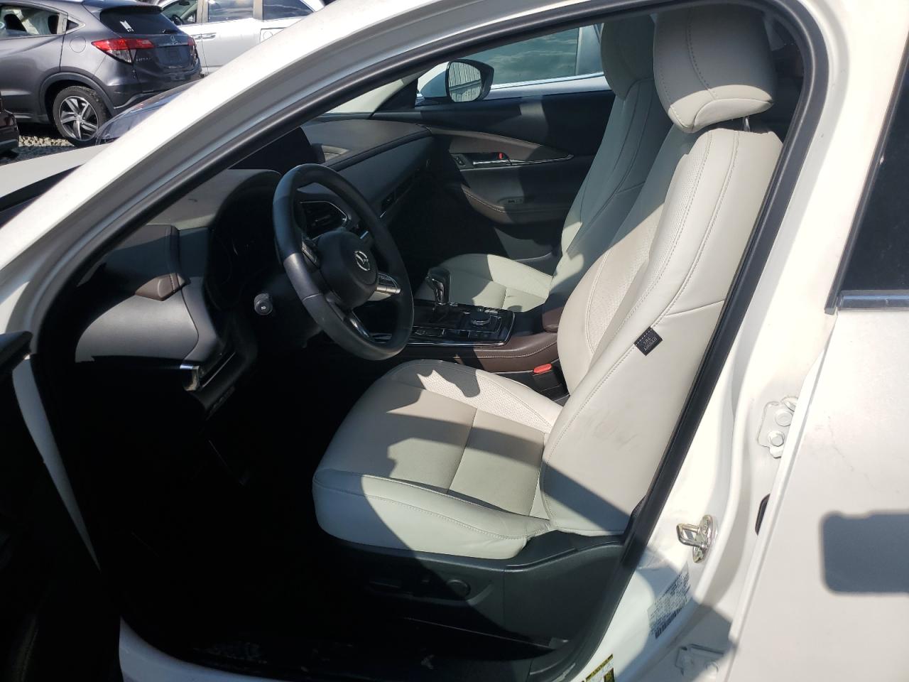 Mazda Cx Premium Image 4