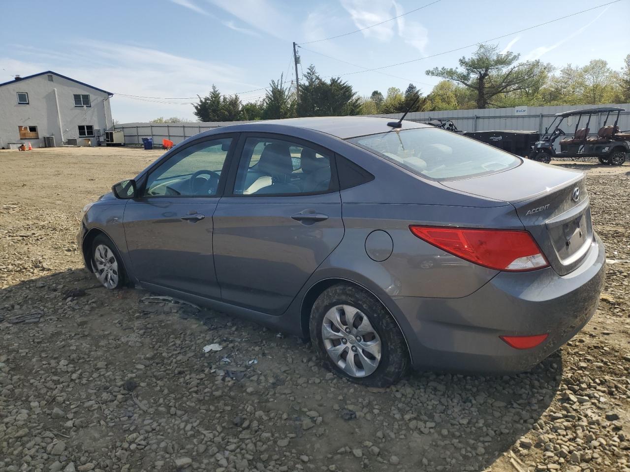 Hyundai ACCENT Se Image 10