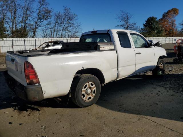 Toyota Tacoma Access Cab Image 3