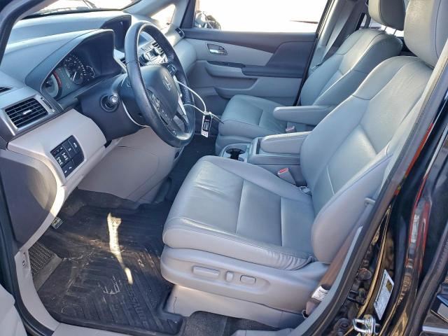 Honda Odyssey Touring Image 6