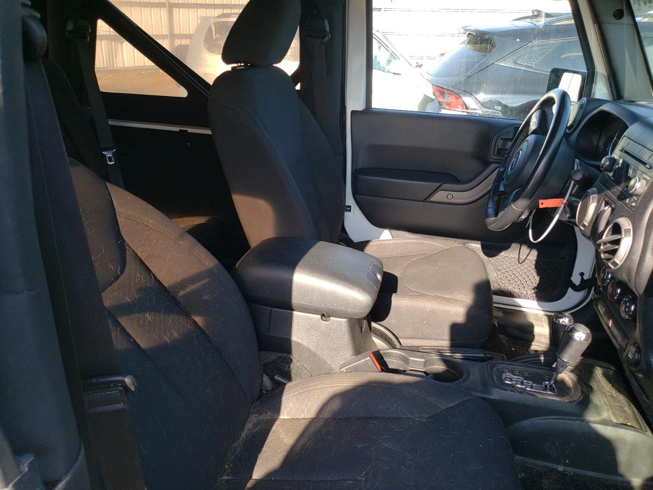 Jeep Wrangler Sport Image 11