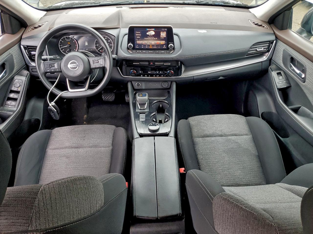 Nissan Rogue Sv Image 11