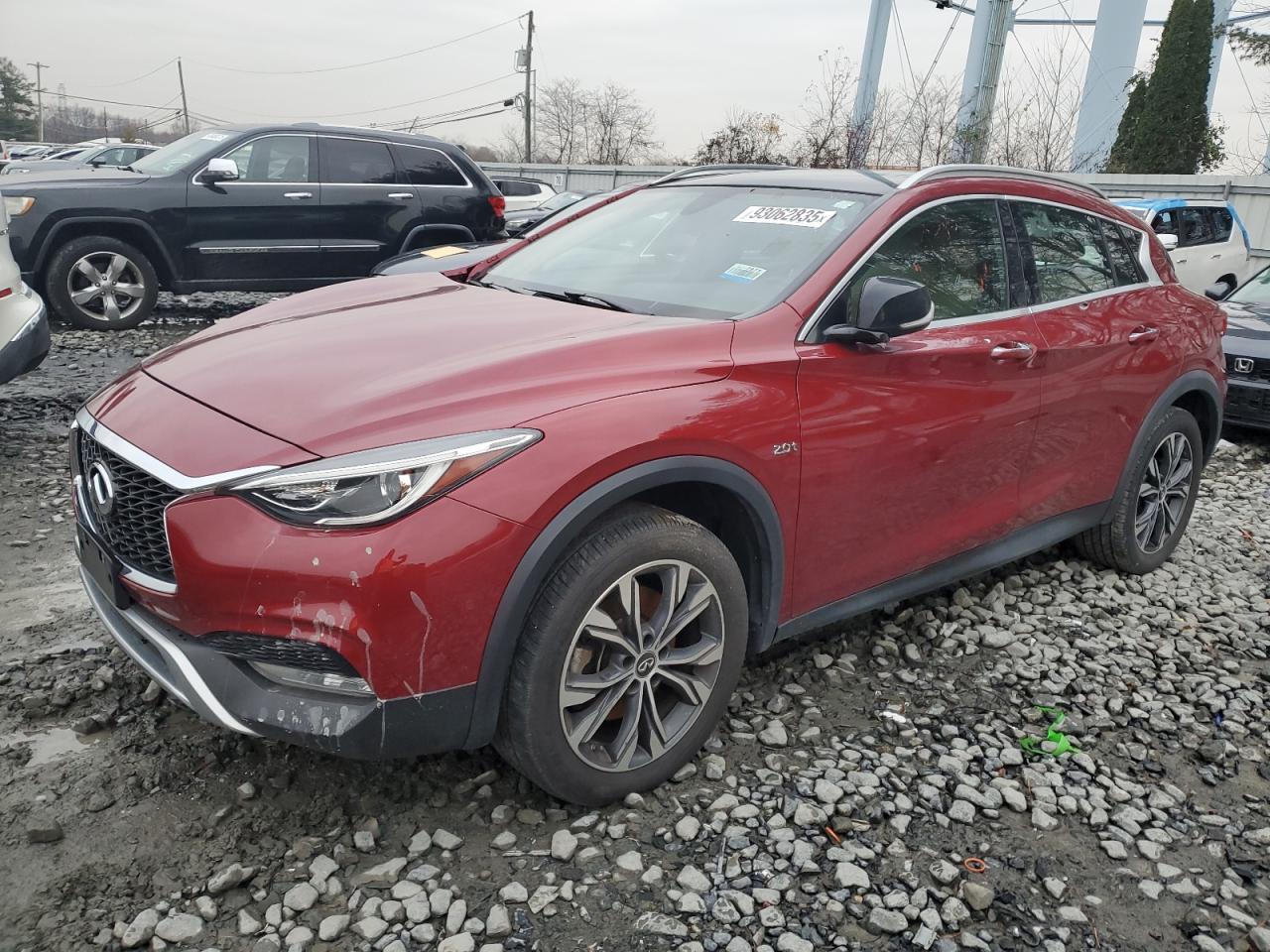 INFINITI Qx Base Image 1