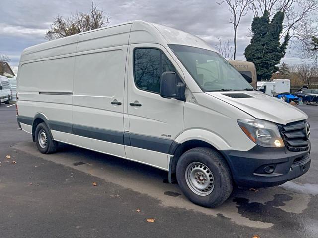  Salvage Mercedes-Benz Sprinter