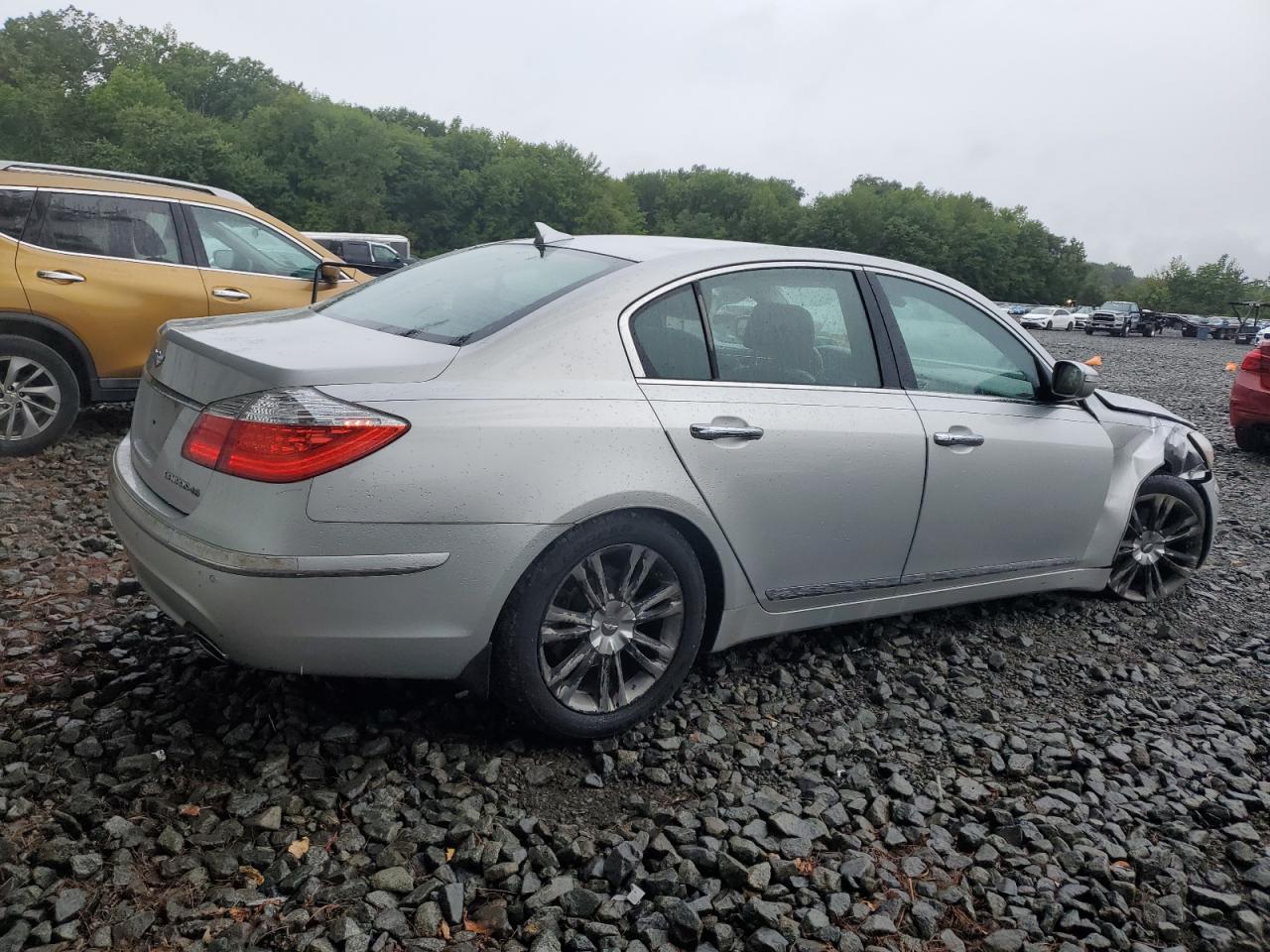 Hyundai Genesis 4.6l Image 11