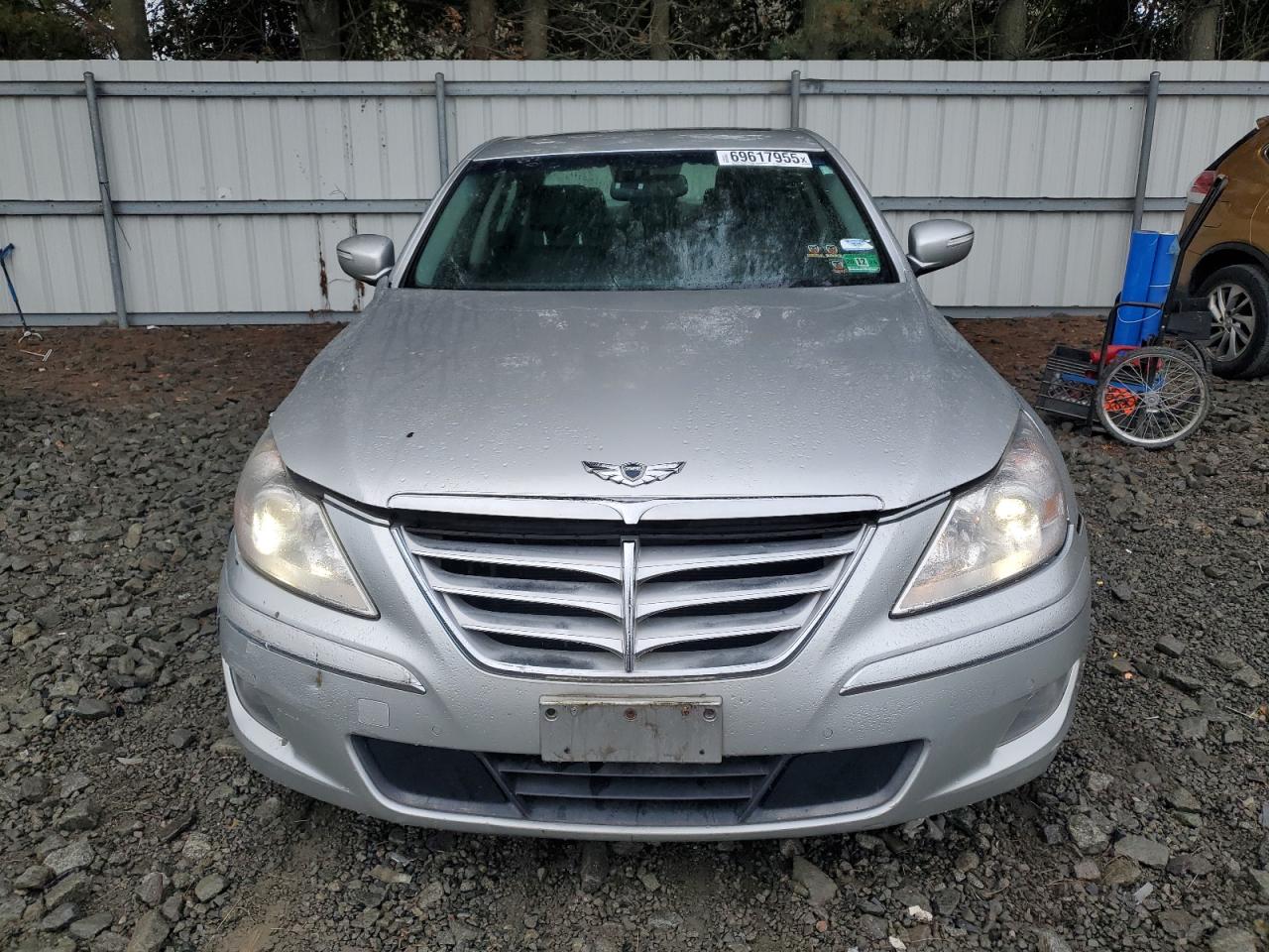 Hyundai Genesis 4.6l Image 5