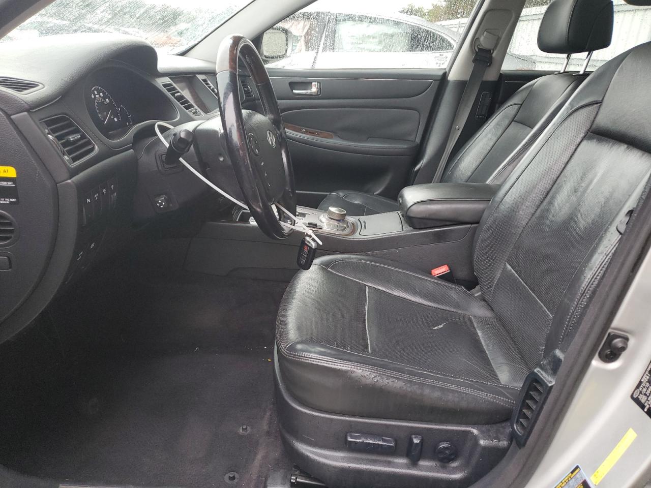 Hyundai Genesis 4.6l Image 4